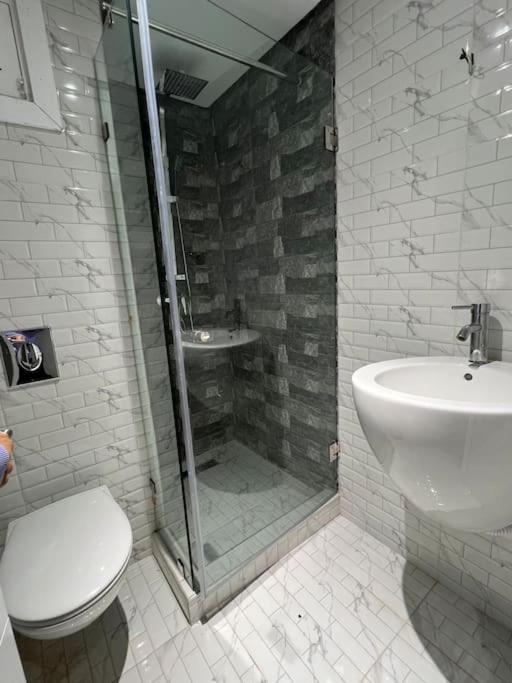 Appartement De Luxe A Bahia Golf Beach Spacieux De 126 M Бузника Екстериор снимка